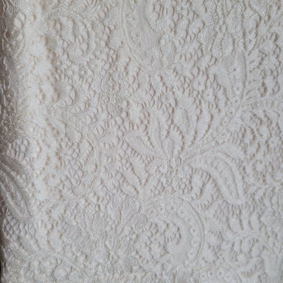 NWT RNB Rich and Beautiful Lace Crochet Short Sleeve V Neck Midi Dress Size XS - Picture 5 of 10